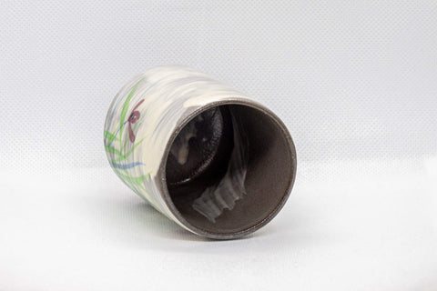 Tezumi — Japanese Teacup - Brushed white glaze tsutsu-gata yunomi with floral design - 150ml — top-down view of the interior