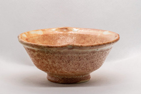 Japanese Matcha Bowl - Small Orange Komogai-nari/Hatazori-gata Chawan with white Shino Glaze - Tezumi