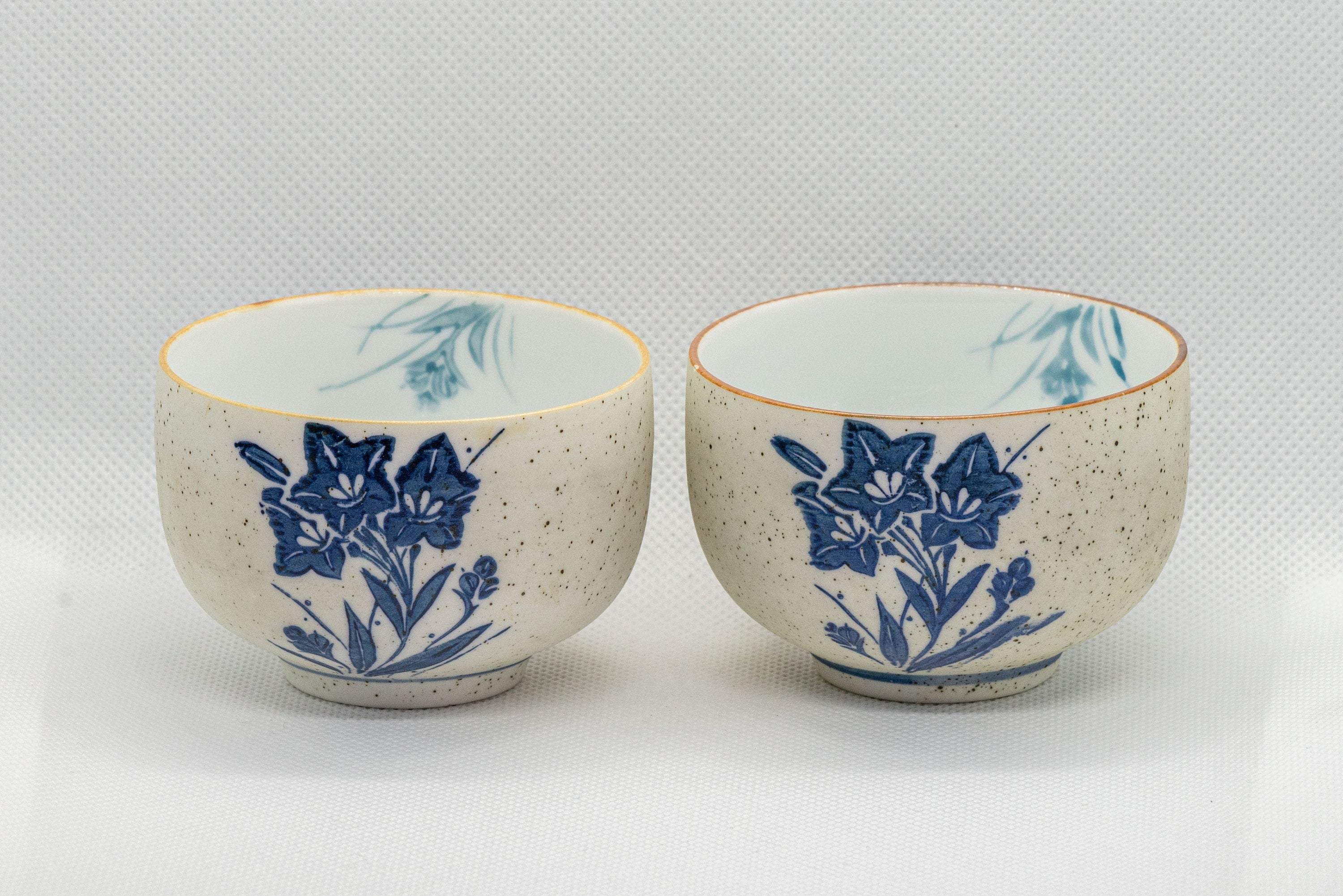 Japanese Teacup Pair - Classic blue and white yunomi - 110ml - Tezumi