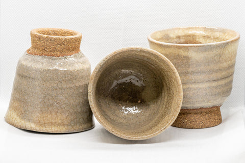 Japanese Teacups - Set of 3 Beige Hagi-yaki Yunomi - 130ml - the three teacups with one tilted to show the interior