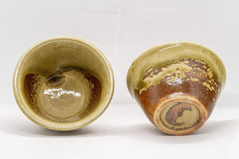Japanese Teacups - Pair of 香山 Ash Green Glazed Shigaraki-yaki Senchawan - 55ml