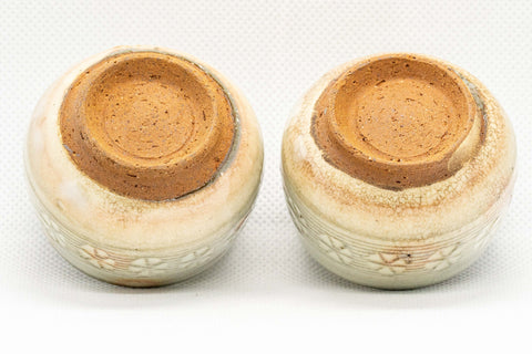 Japanese Teacups - Pair of Floral Wa-nari Hagi-yaki Guinomi - 35ml