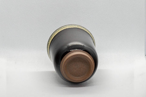 Tezumi — Japanese Teacup - Hare's Fur Glazed Tsutsu-gata Yunomi - 160ml — inverted showing the foot ring