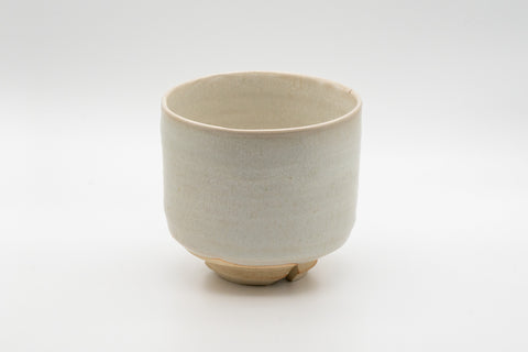 Japanese Matcha Bowl -  White Glazed Tsutsu-gata Hagi-yaki Winter Chawan - 400ml