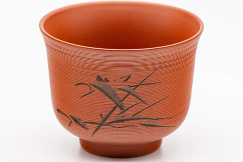 Japanese Teacup - Tokoname-yaki Senchawan - 100ml - closeup of the engraved flower on the side