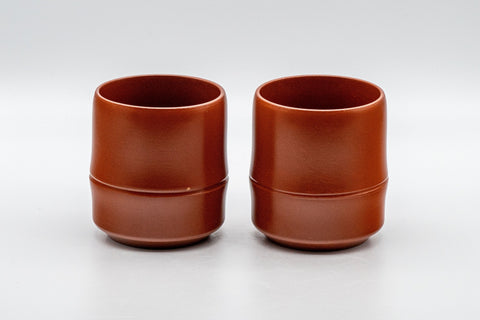 Japanese Teacups - Pair of 亮泉 朱泥 Tsutsu-gata Tokoname-yaki Yunomi - 140ml - front view of the pair of bamboo-shaped cups