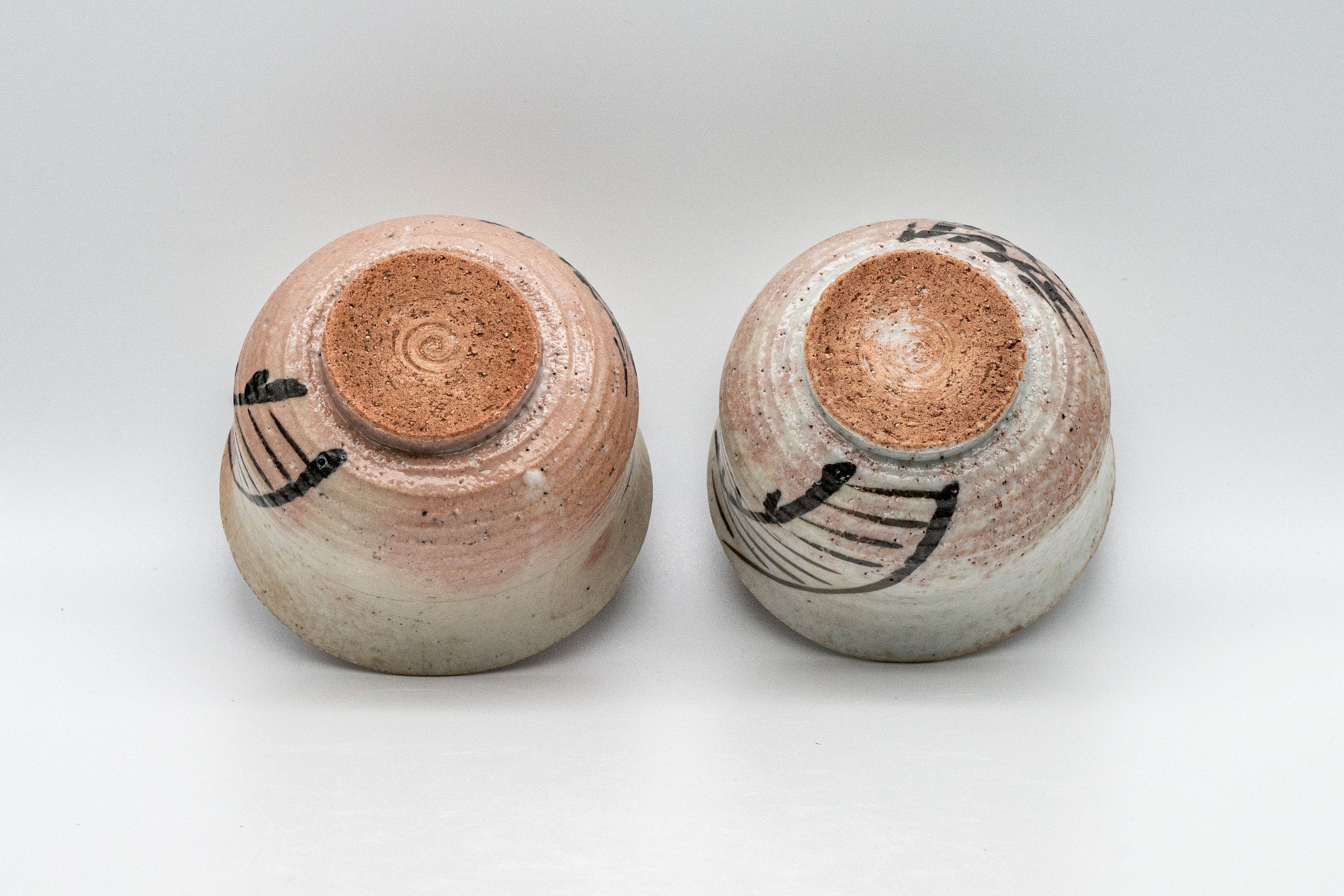 Japanese Teacups - Pair of Curvy Yunomi - 100ml