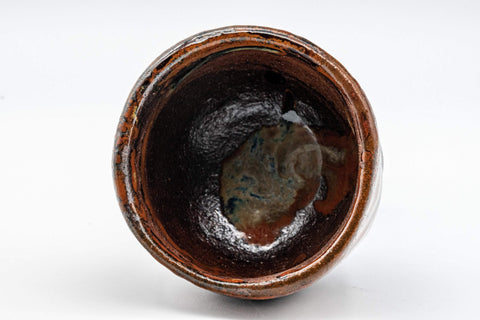 Japanese Pottery - Hand-formed Yunomi Teacup - 55ml - closeup of the underside showing the unglazed foot