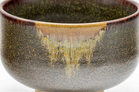 Tezumi — Japanese Matcha Bowl - Drip Glazed Hantsutsu-gata Chawan - 500ml — inverted showing the foot ring