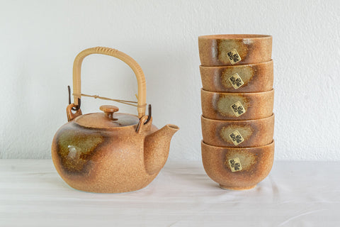 Japanese Tea Set - Porcelain Debeso Dobin Teapot with 5 Yunomi - 600ml - Tezumi