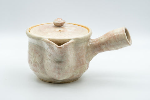 Tezumi — Japanese Tea Set - 萩焼 Hagi-yaki Houhin-style Do-ake Kyusu with 6 Senchawan - 450ml — the teapot side view with the handle