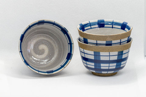 Japanese Teacups - Set of 3 Stoneware Senchawan - 100ml - the cups showing the crazed white-glazed interiors