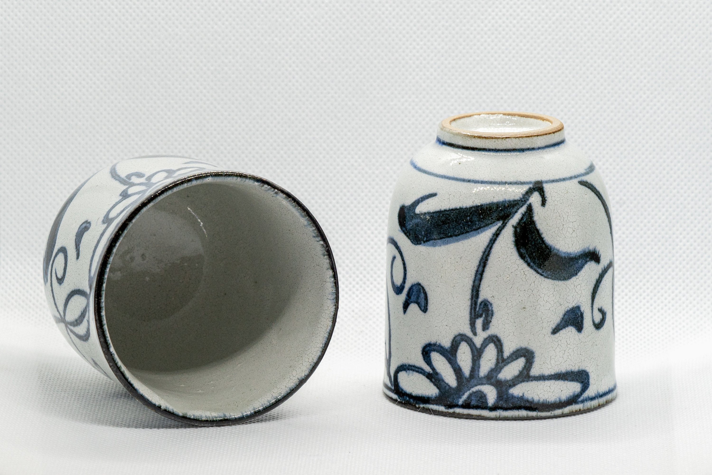 Japanese Teacups - Pair of Floral Tsutsu-gata Yunomi - 150ml