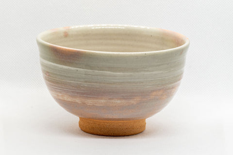 Tezumi — Nishio Kashu Shigaraki-yaki gohonte chawan, front view of the rounded bowl