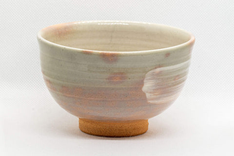 Tezumi — Shigaraki-yaki gohonte wan-nari chawan by Nishio Kashu, front view of the pale pink-spotted matcha bowl