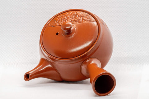 Tezumi — Japanese Kyusu - Floral Tokoname-yaki Teapot - 275ml — side view showing the spout
