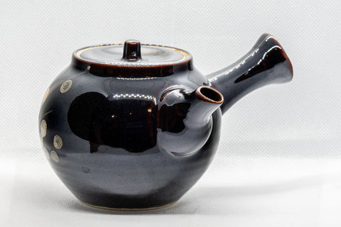 Japanese Kyusu - Tenmoku Maru-gata Arita-yaki Teapot - 400ml - three-quarter rear view showing the side handle and lid