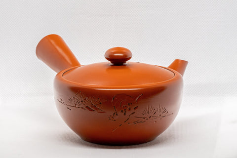 Japanese Kyusu - Tokoname-yaki Debeso Teapot - 260ml - three-quarter front view of the brick-red teapot with side handle