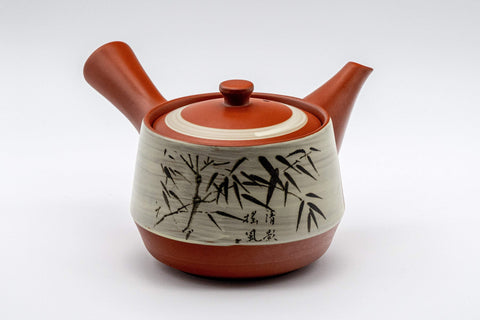 Japanese Kyusu - Tokoname-yaki Teapot with Bamboo Scene - 300ml - three-quarter view of the red Tokoname-yaki side-handle teapot with bamboo decoration, lid on