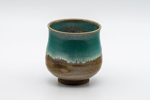 Japanese Teacup - Turquoise Glazed Agano-yaki Dojimari-gata Yunomi - 150ml - angled view of the teacup