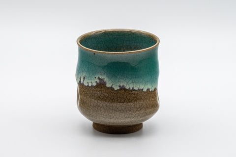 Japanese Teacup - Turquoise Glazed Agano-yaki Dojimari-gata Yunomi - 150ml - side view showing the waisted dojimari shape