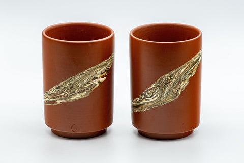Japanese Teacups - Pair of Nerikomi Tsutsu-gata Tokoname-yaki Yunomi - front view of the pair showing the marbled diagonal gold stripe