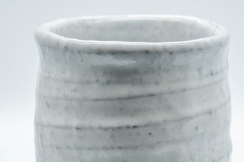 Japanese Teacups - Pair of Shino Glazed Stoneware Tsutsu-gata Meoto Yunomi - single cup viewed from above showing the glazed interior