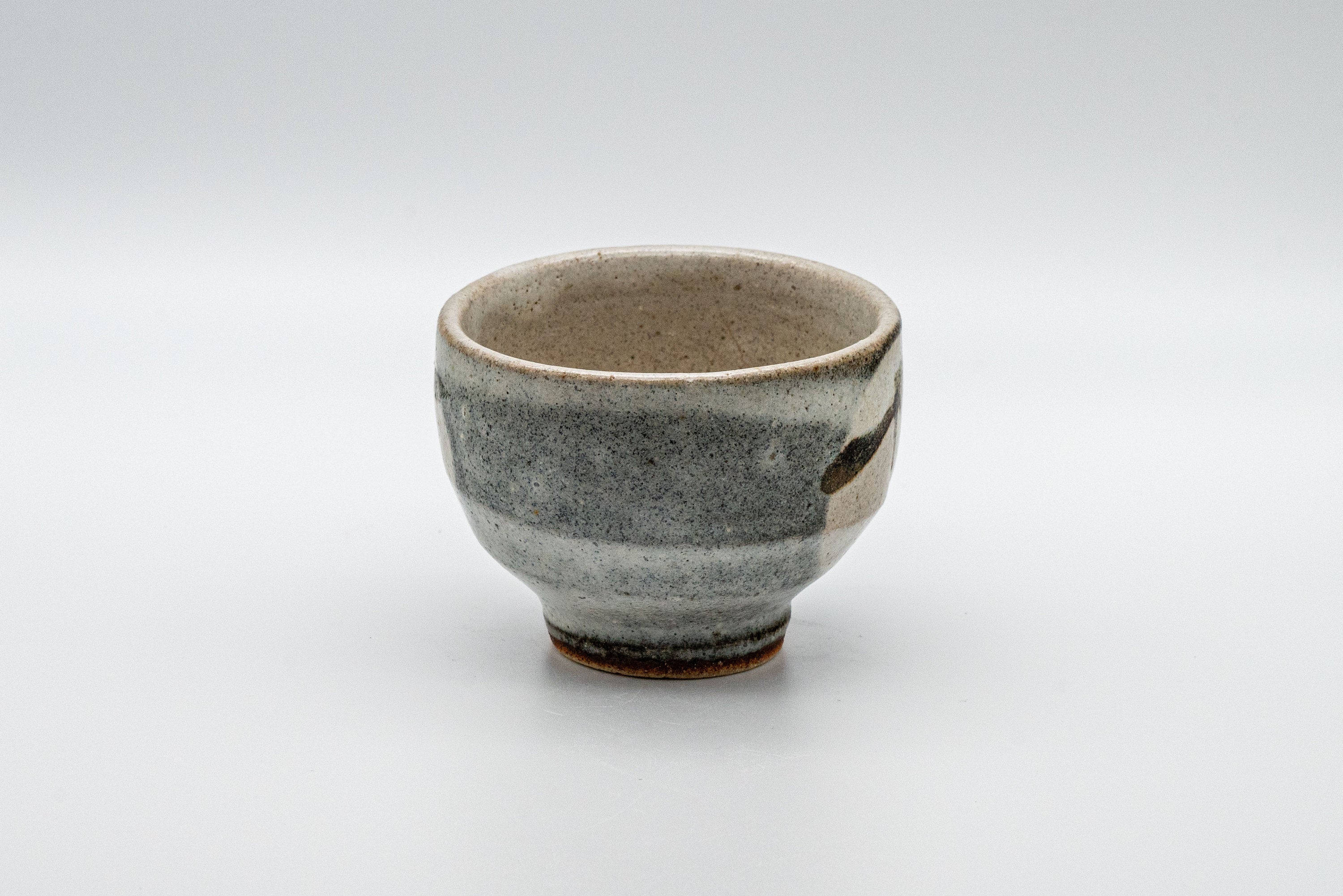 Japanese Teacup - Leafy Grey Yunomi - 125ml