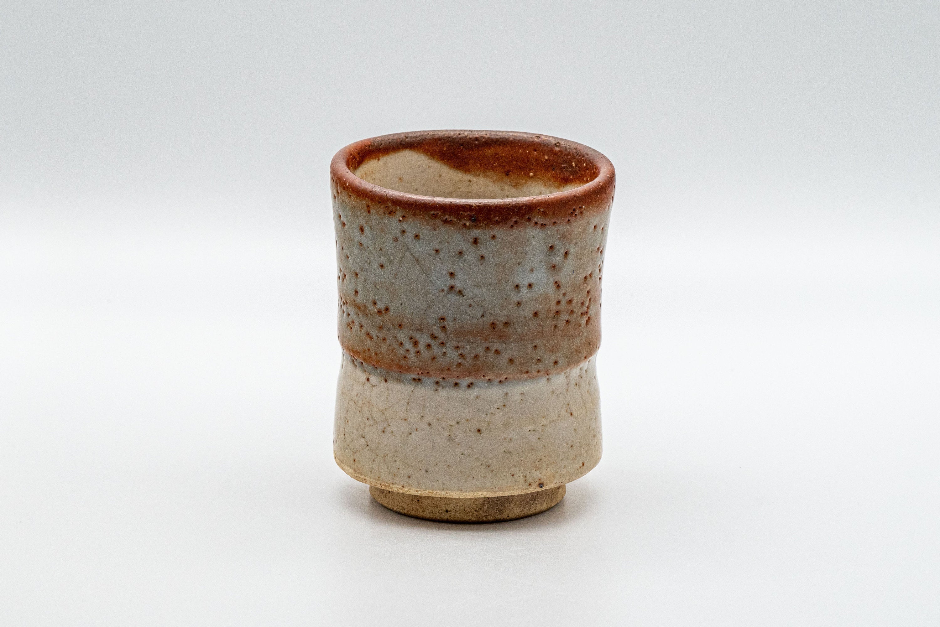 Japanese Teacup - 北山 Shino Glazed Dojimari-gata Yunomi - 155ml