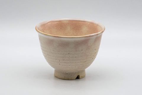 Japanese Teacup - Gohonte Hagi-yaki Yunomi by Tsubaki Kiln - 130ml - front view of the Hagi-yaki yunomi with crazed peach gohonte glaze