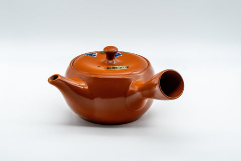Japanese Kyusu - 伊勢窯 Floral Tokoname-yaki Teapot - 350ml - side view of the teapot