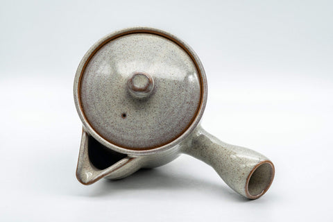 Japanese Kyusu - 萩焼 Houhin-style Hagi-yaki Do-ake Teapot - 450ml - overhead view showing the lid