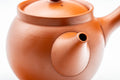 Japanese Kyusu - 福仙 Fukusen Suzuki Maru-gata Tokoname-yaki Debeso Teapot - 230ml - closeup of the side handle and body