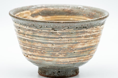 Japanese Teacup - Hakeme Glazed Stoneware Yunomi - 150ml - front view showing the cream hakeme brushwork over the grey glaze