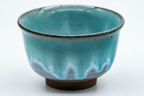 Japanese Teacups - Pair of Turquoise Drip-Glazed Agano-yaki Senchawan - 125ml - closeup of a single cup showing the turquoise enamel drip glaze over the periwinkle blue interior