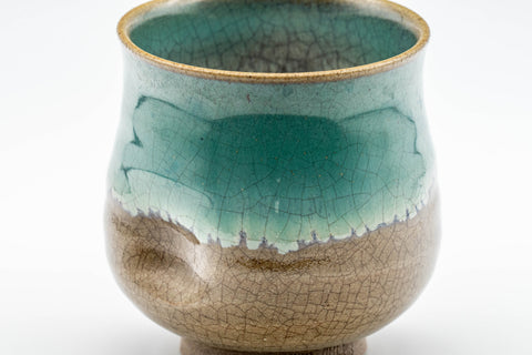 Japanese Teacup - Turquoise Glazed Agano-yaki Dojimari-gata Yunomi - 150ml - closeup of the turquoise drip glaze