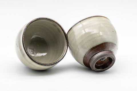 Japanese Teacups - Pair of Cream Glazed Tenmoku-gata Yunomi - 125ml