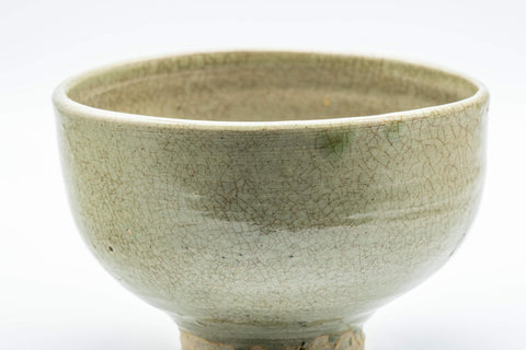 Japanese Matcha Bowl - Celadon Hantsutsu-gata Chawan - 350ml - three-quarter view of the bowl and crazed glaze