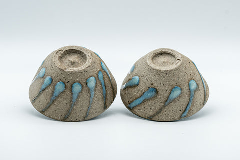 Japanese Teacups - Pair of Stoneware Asagao-gata Guinomi with Cyan Glazed Interior - 50ml - the pair inverted showing the unglazed bases