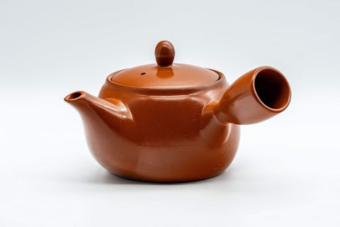 Tezumi — Japanese Kyusu - Floral Tokoname-yaki Teapot - 350ml — side view showing the spout