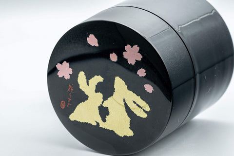 Japanese Chazutsu - Black Rabbit Sakura Petals Canister - 350ml - Tezumi
