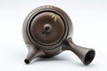 Japanese Kyusu - 光風 Floral Maru-gata Tokoname-yaki Teapot - 300ml - top-down view of the lid and knob