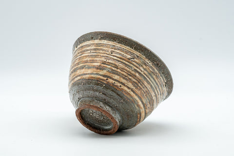 Japanese Teacup - Hakeme Glazed Stoneware Yunomi - 150ml - tilted view showing the foot and base