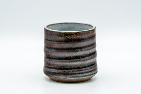 Japanese Teacup - Ribbed Tsutsu-gata Yunomi - 130ml - front view of the ribbed metallic-glazed teacup
