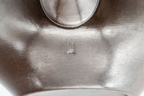 Japanese Yuzamashi - Tetsuo Black Kokudei Tokoname-yaki Water Cooler - closeup of the black clay surface