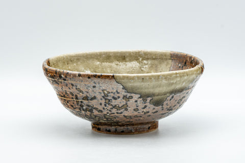 Japanese Matcha Bowl - Goma Hira-gata Shigaraki-yaki Chawan - 250ml - front view of the shallow Shigaraki bowl with burnt orange and green ash glaze