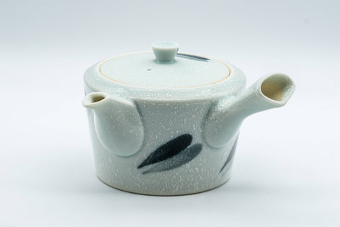 Tezumi — Japanese Kyusu - Porcelain Debeso Teapot - 250ml — side view showing the spout