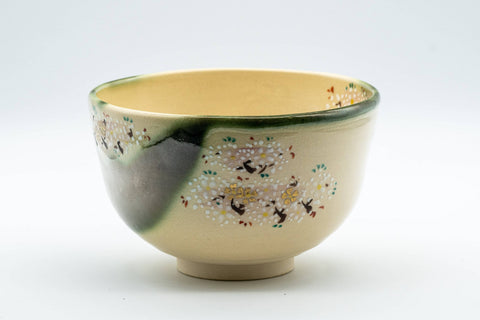 Japanese Matcha Bowl - 宝泉 Hosen Ninsei Cherry Blossom KIyomizu-yaki Chawan - 400ml - side view of the matcha bowl