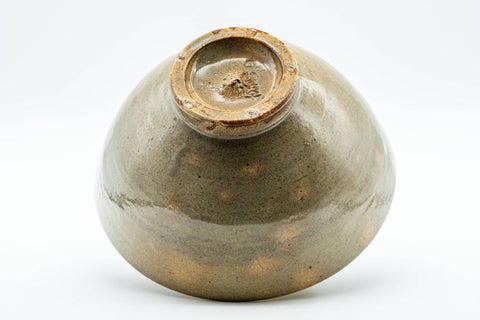 Japanese Matcha Bowl - Floral Gohonte Sugi-nari Chawan - 350ml - underside of the bowl showing the foot ring