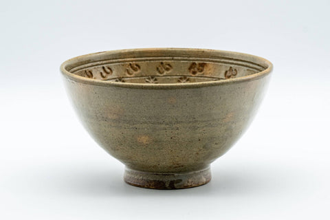 Japanese Matcha Bowl - Floral Gohonte Sugi-nari Chawan - 350ml - front view showing the celadon glaze and gohonte spots